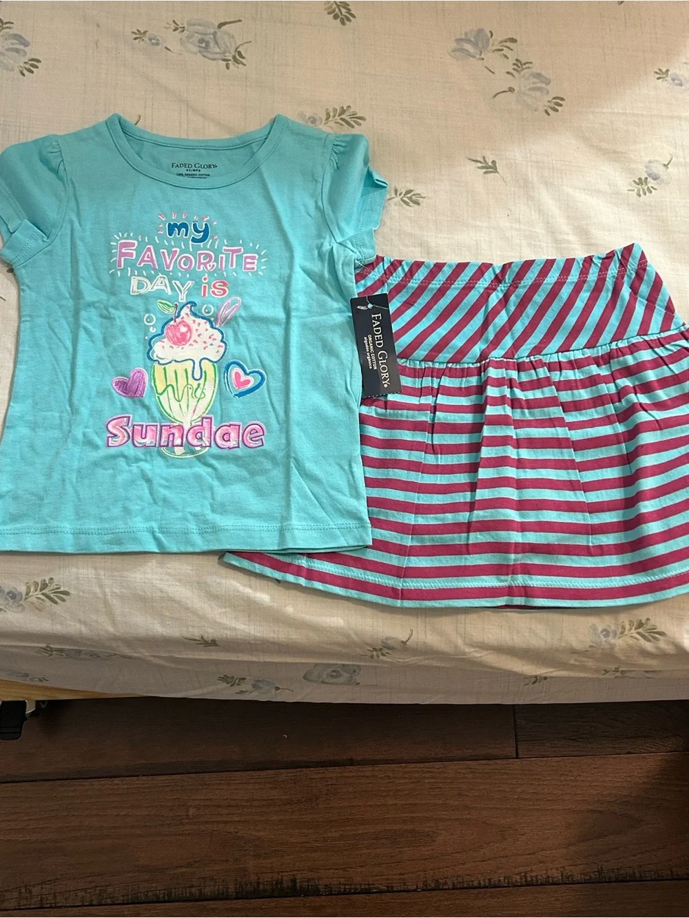 NWT - Little Kids Summer Play Sets Mix (2 sets)